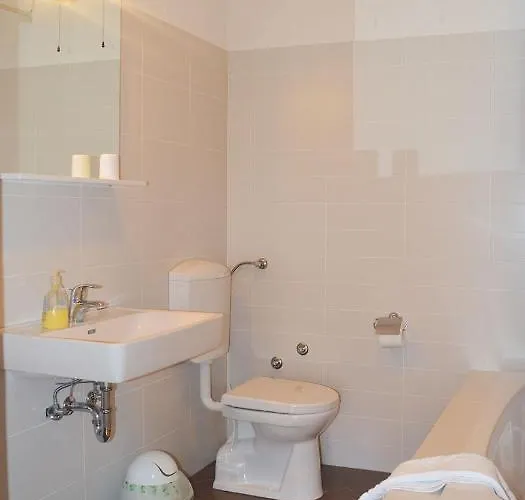 דירה With Parking Space - 11361 מאקרסקה