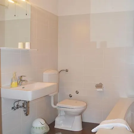 Apartment With Parking Space - 11361 Makarska